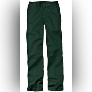 NWT. Dickies Classic Fit hunter green straight leg pants